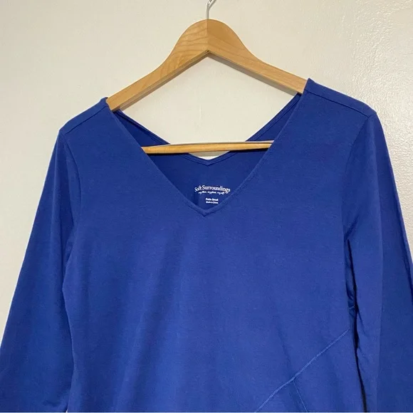 Soft Surroundings Blue 3/4 Sleeve V-neck Tunic Top size Petite Small - Picture 2 of 11